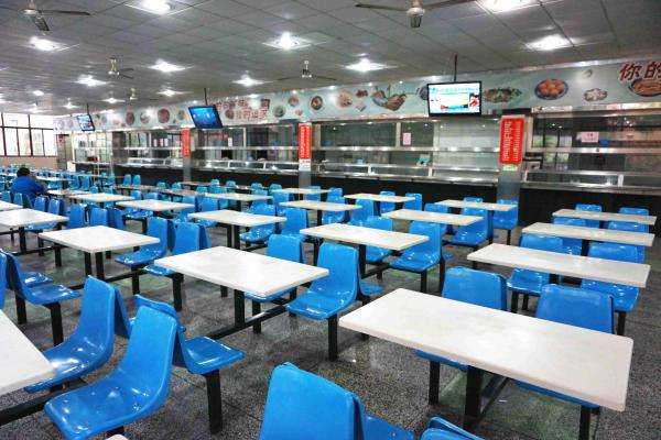 蘇州廚房設(shè)備市場(chǎng)-300人的食堂需要多大廚房？